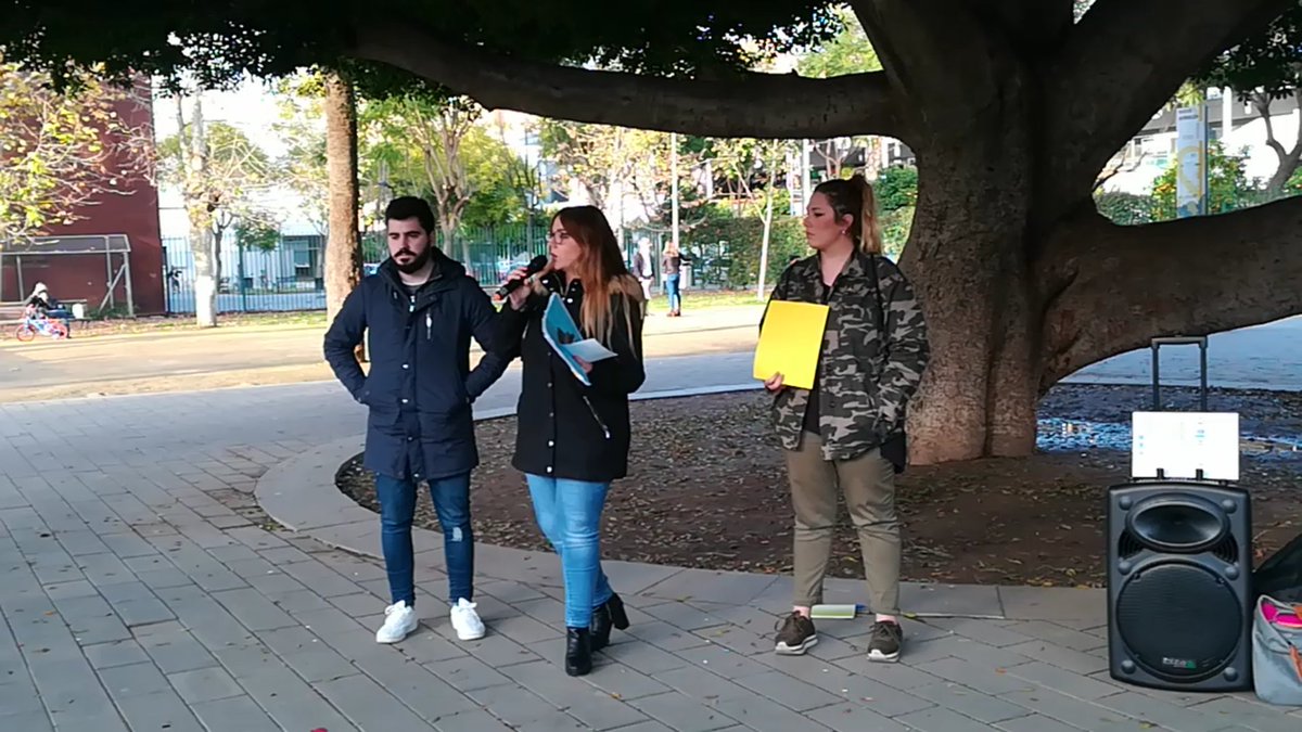 paulamariacr_'s tweet photo. Aprovechamiento del espacio y fomento del Design Thinking en la @unisevilla #dpous @juanj7 @jpmoragu @eherrero123 https://t.co/kEJ7JJcsvD