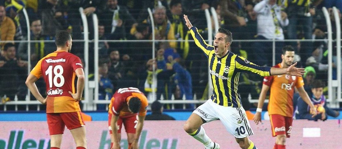GELİRKEN DE DELİRDİK... GİDERKEN DE... <a href="/Persie_Official/">Robin van Persie</a>
