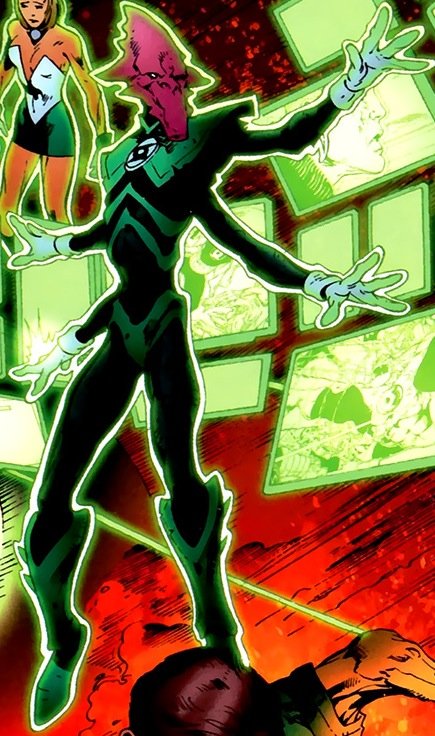 Shadewing's tweet image. #LanternCorps #BookOfOa #FlashbackFriday 

Salaak of Slyggia, Keeper of the Book of Oa, was created by Marv Wolfman and Joe Staton in Green Lantern #159!

@marsanj47 @Pranavpk95
