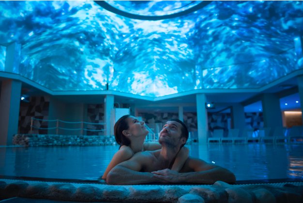 DrawLight_net's tweet photo. Su @Gazzettino di oggi si parla della #SensoryPool la prima piscina sensoriale d'Europa, realizzata dalla nostra #SensoImmersive. #DrawLight #PlazaAbano
https://t.co/SHYBQ0tLHM https://t.co/zBeVw81Jgp