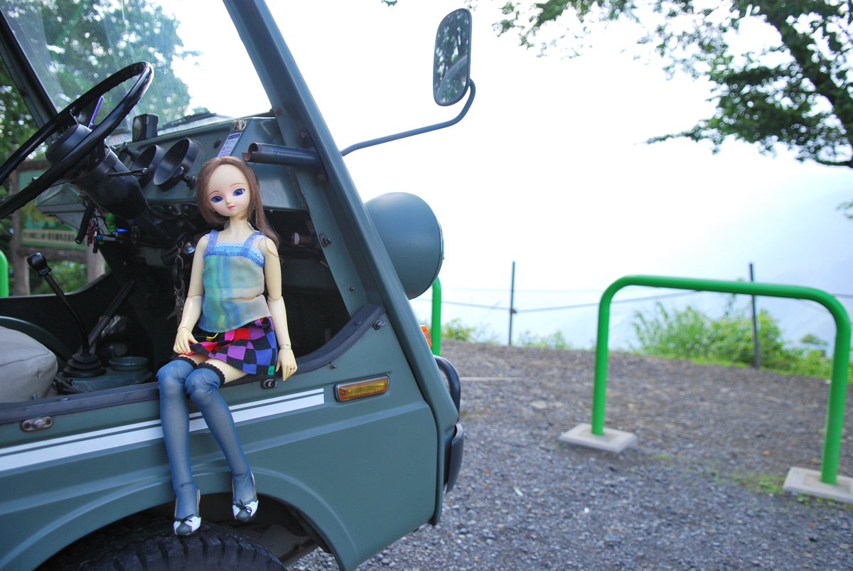 mituamiayano's tweet photo. #ドールと旧車 https://t.co/LTji6kk8EE