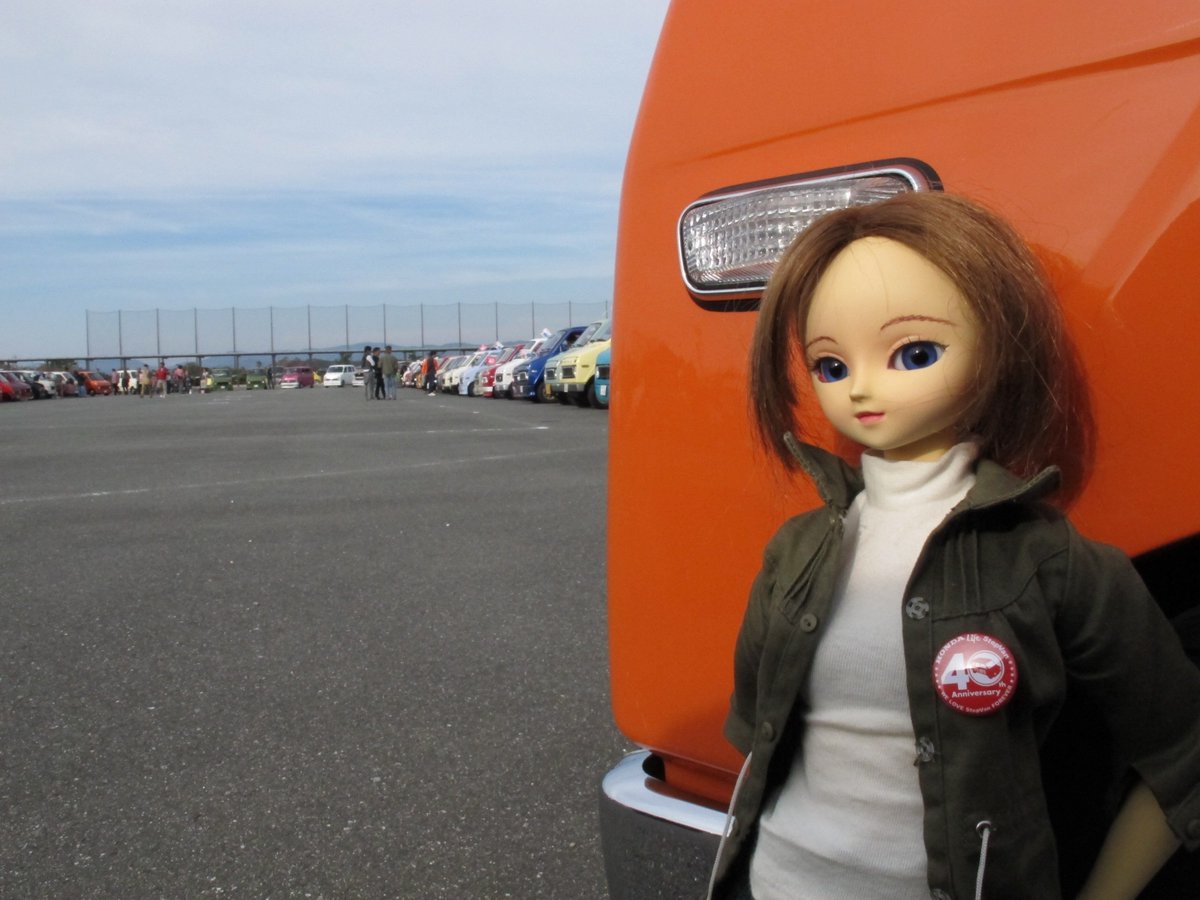 mituamiayano's tweet photo. #ドールと旧車 https://t.co/LTji6kk8EE