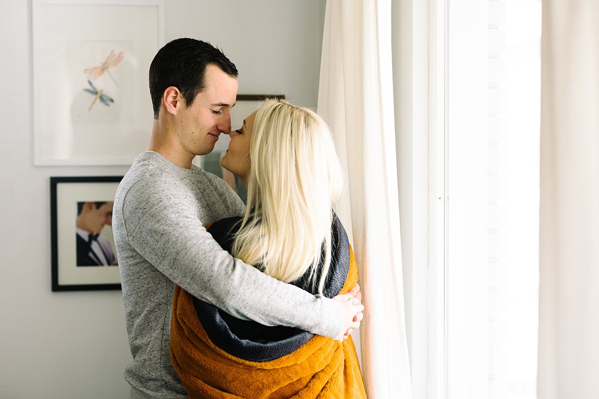 #friYAYgiveaway🎉 What color Saranoni do you want to see in 2018?? Give us your feedback! One comment will be chosen at random on Instagram and will win a $50 Saranoni gift card! #saranoni #saranoniblanket #friYAYgiveaway🎉