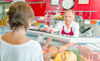 RemcoProducts's tweet photo. Many grocery store managers don't understand the vital importance of food safety, and thus don't train their employees to follow strict standards. https://t.co/H7GgKXBoIz https://t.co/ChAuIjXxGX