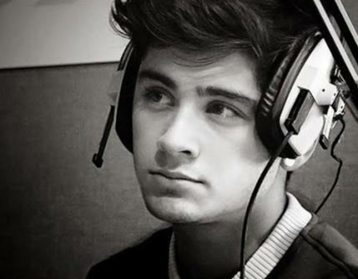 Happy Birthday
Zayn Malik  