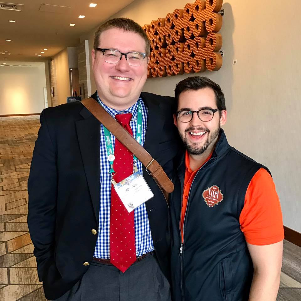 jakefrasier's tweet image. The @FSU_HESA #LifeNet rolls deep at past conferences - Go Noles! ❤️🧡 #NASPAEverfiMosaic #NASPA18