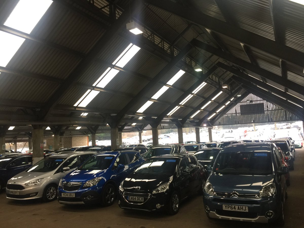 AstonAuctions's tweet photo. 200 Fleet Vehicles on behalf of @24x7ltd @Avon_UK @barnardos @globalselfdrive @Motability @TCHLeasing on Monday 15th January @ 10:30am @AstonAuctions #Chelmsford 200 Vehicle Sale. https://t.co/V9kHAtVZjV