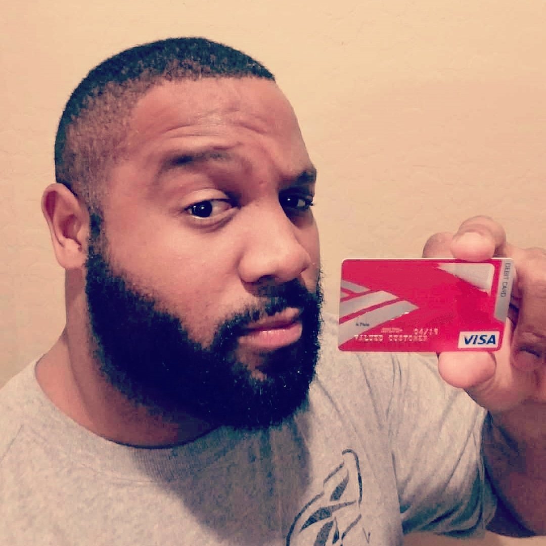 LanceBriggs's tweet photo. I like a good deal when I 👀 it. @Groupon has a new couponless program that’ll save you 💰 when you’re out on a date. ENROLL your 💳 for free: https://t.co/fptHUMUlBx and enjoy up to 30% 💵 back. #GrouponPlus #ad https://t.co/rEumYY6CJz