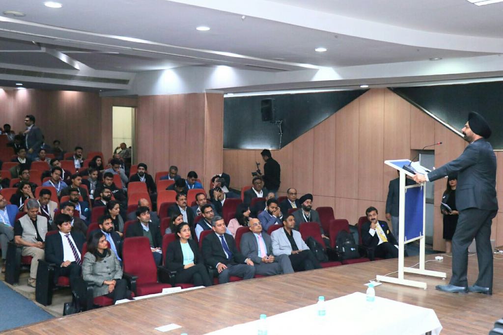HDFCBankNews's tweet photo. In addition to providing banking solutions, @HDFC_Bank has dedicated teams to cater to #startups across the country and also, provides mentors for their learning ~ @jaanand75 at #Capitalize. https://t.co/mhlLDHhVzn