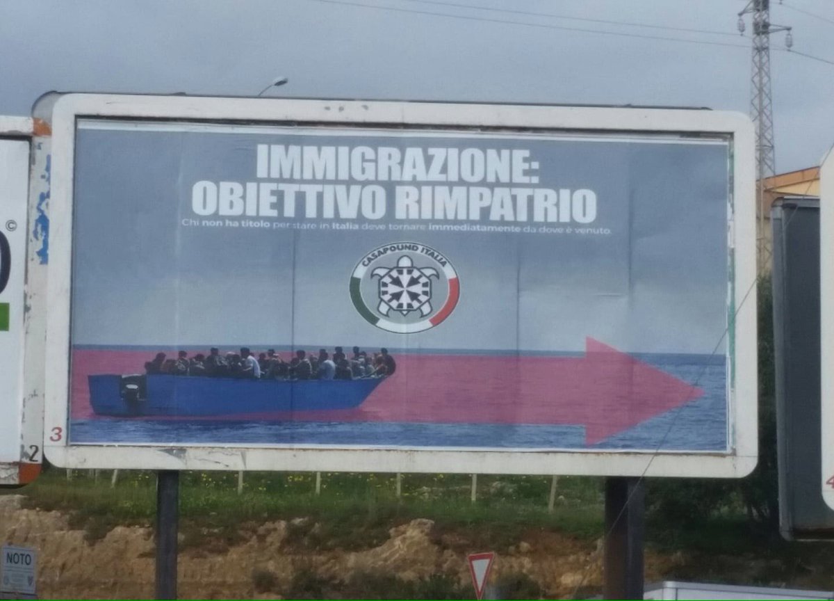 #Migranti, ad #Avola e a #Noto affissi manifesti #xenofobi. <a href="/valentinocilmi/">valentino cilmi</a> <a href="/scandura/">Sergio Scandura</a>