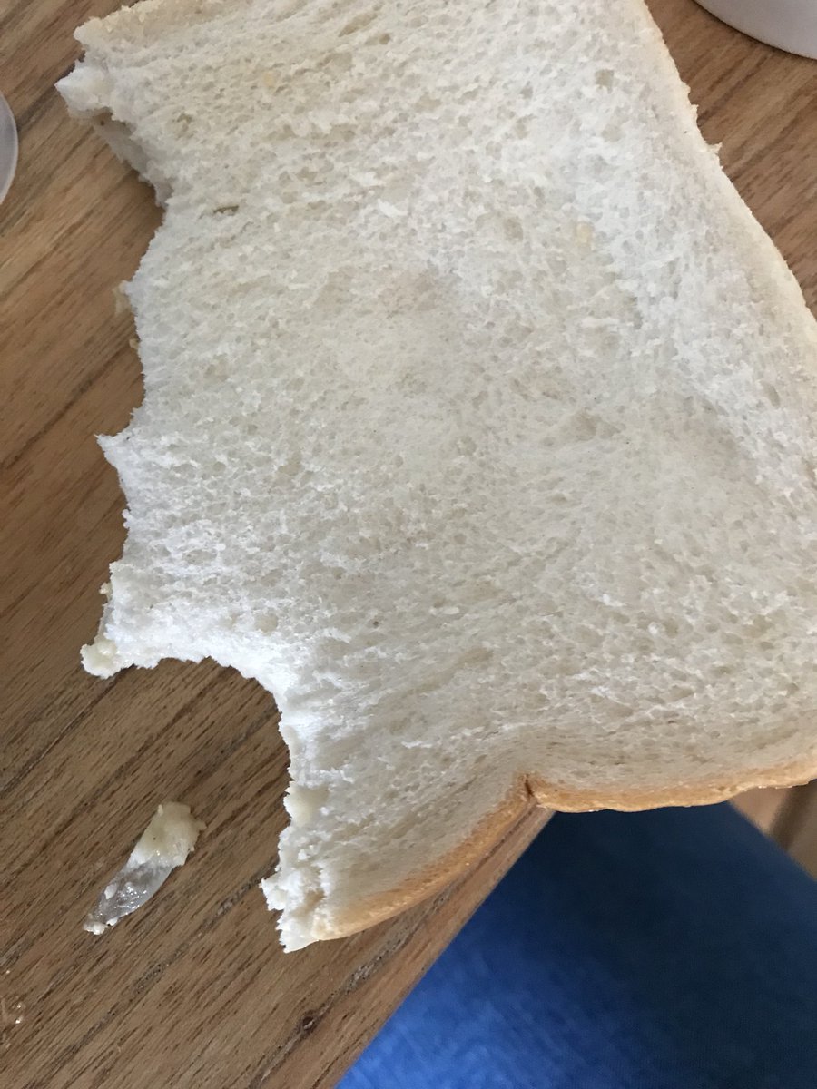HayleeProwse's tweet photo. The awkward moment you tuck into your peanut butter sandwich, only to cut your tongue on a piece of glass that has broken off the inside of the jar 😢😣 @wholeearthfoods #gross #ruined https://t.co/88hmCFdEdE