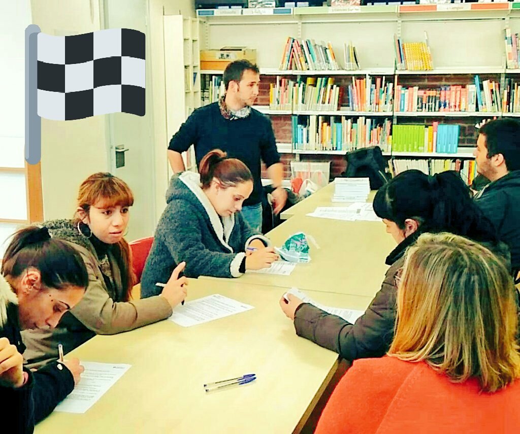 EscBarodeviver's tweet photo. Tret de sortida #AraMateix del #ProjecteTangram del @consorciedubcn a l'escola! A tot gas! https://t.co/fTO3dx6i3g