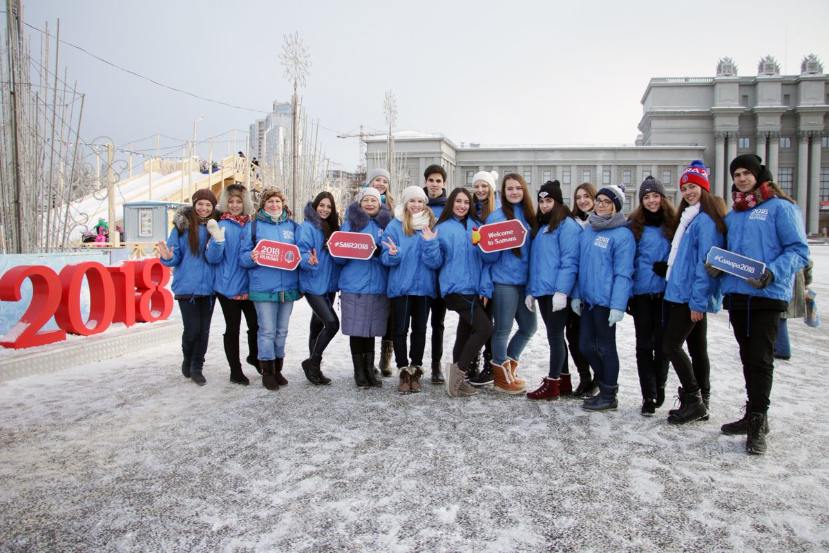 волонтеры улыбка михайловка. волонтеры единой россии. волонтеры движение школьников в школе. волонтеры на чм 2018 по футболу. гражданское движение молодежи калининградской области.