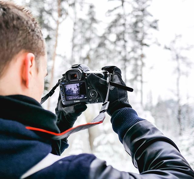 bebunchful's tweet image. It's bunchful Friday, #giftmyself day 💙💚💜💛💙❤. #tgif. If you gift yourself, tag image to #bunchfulFriday
.
Remember to remember you, and give yourself the #gift of yourself.  #justbecause ift.tt/2mlhjNl