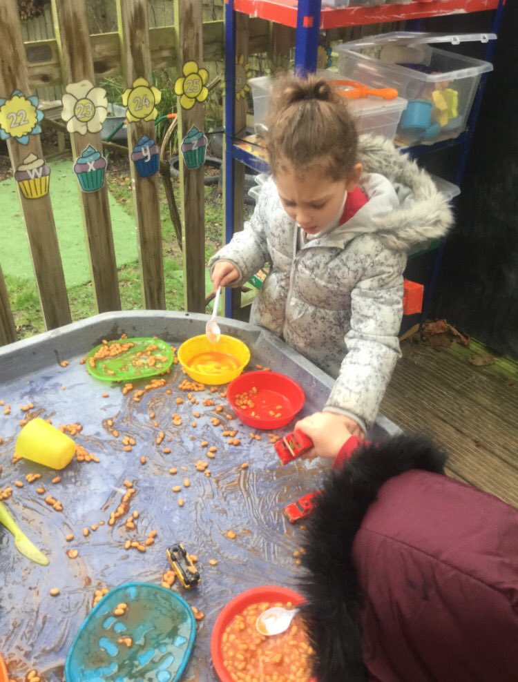 ashclass_TIS's tweet photo. We loved driving our naughty buses through the beans! Great activity to encourage story language #eytalking #eyfstwitterpals https://t.co/AO5jD8kYyy