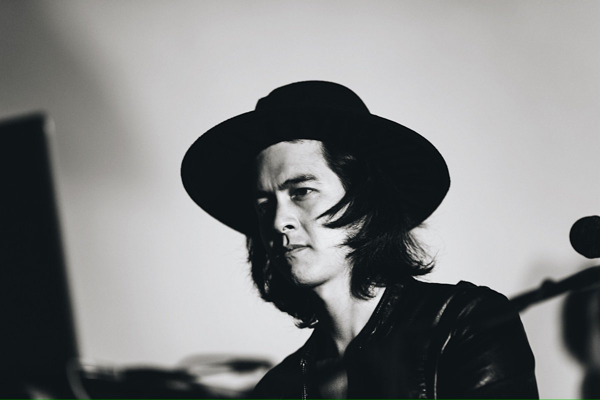 oadenn's tweet image. Be True