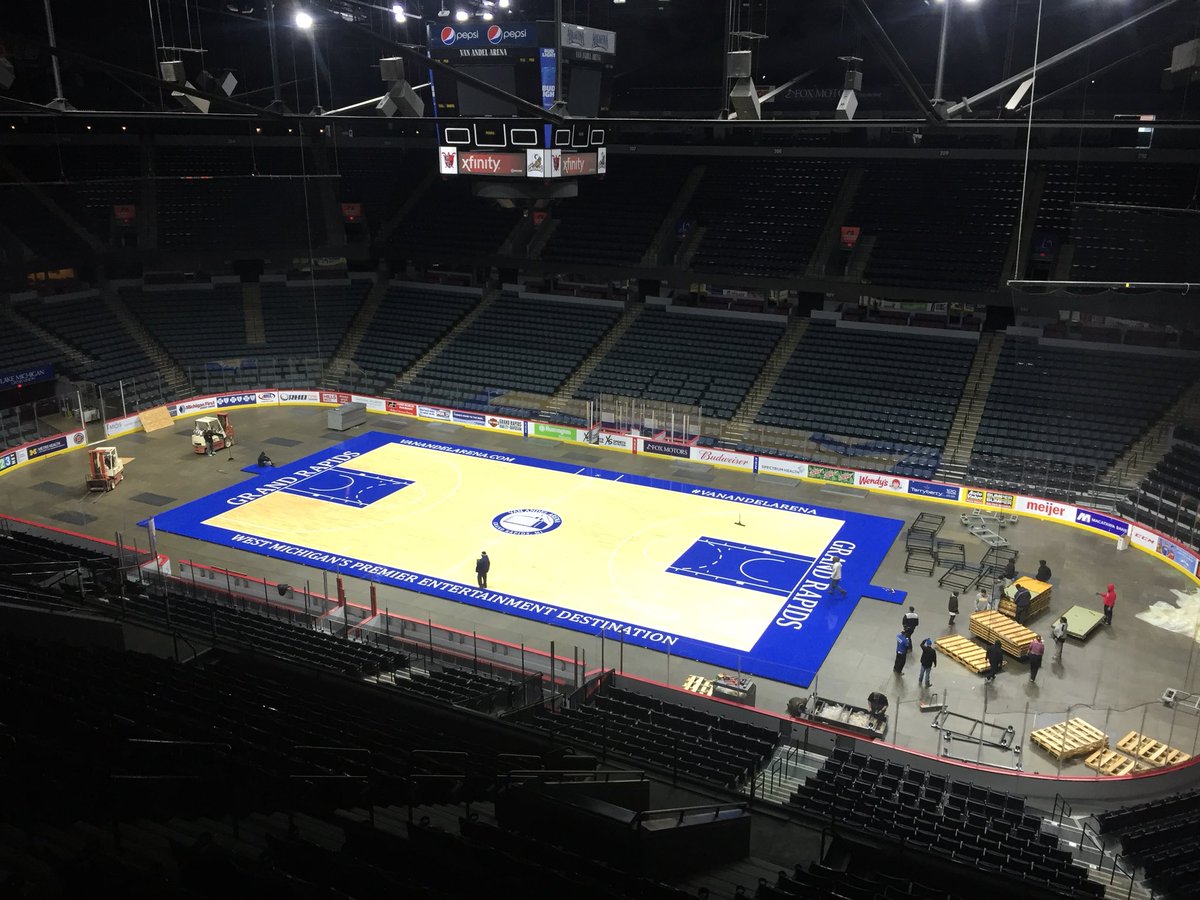 dvos's tweet image. Thank you Eric and Phil for sharing live video production techniques and insights at the VanAndel Arena in GR. Great behind the scenes tour! #hcwinterim2018 @hcmaroons