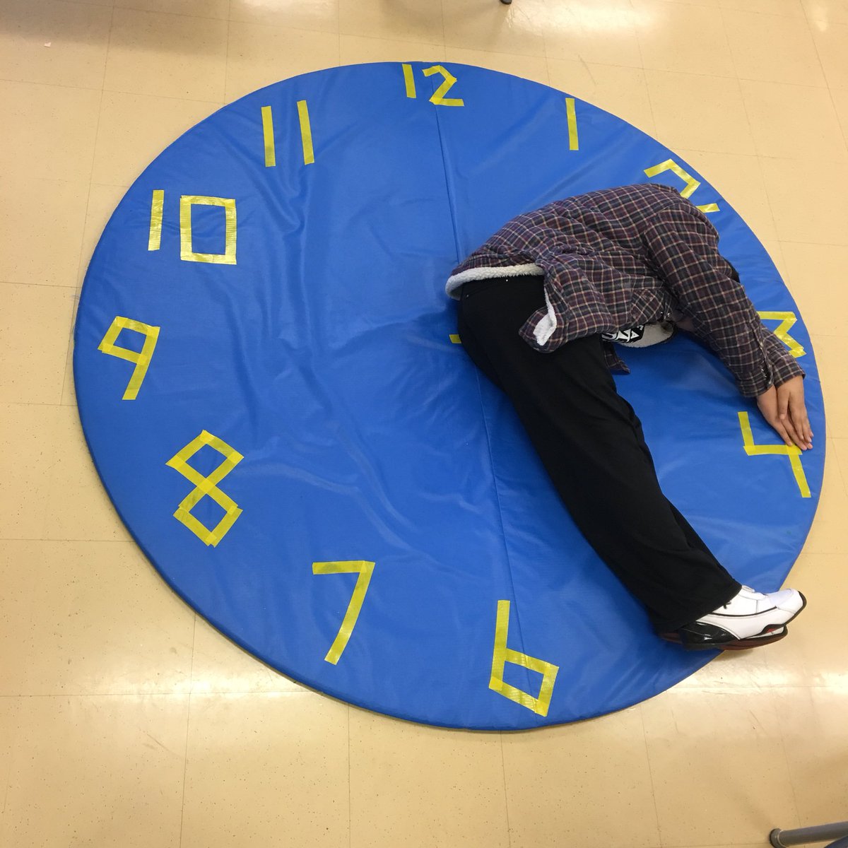 LakelandMS's tweet photo. Movement and math! What could be better?! #lsbutterflies #OTintegration #humanclocks #placevaluetwister https://t.co/0iRJI1XOiK