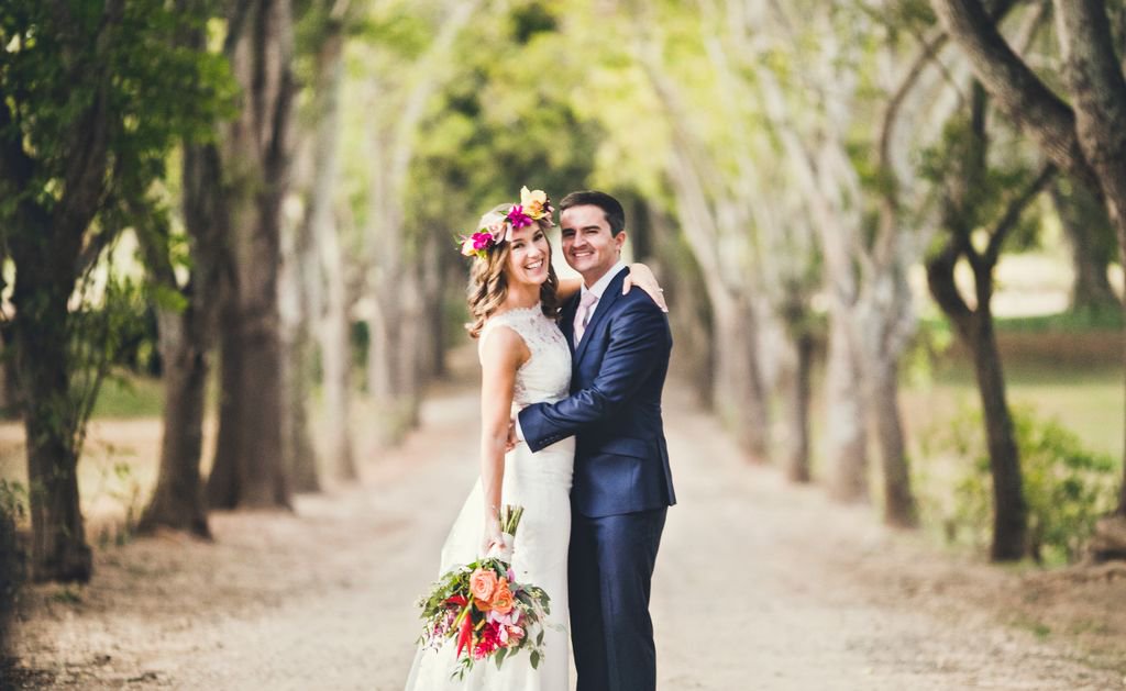 weddingweekhi's tweet photo. Your smile, endearing. Our laughter, unending. You're all in all, most enchanting. Photo by Mike Pham Photography. #WWH2018 https://t.co/J7FXHxb36E