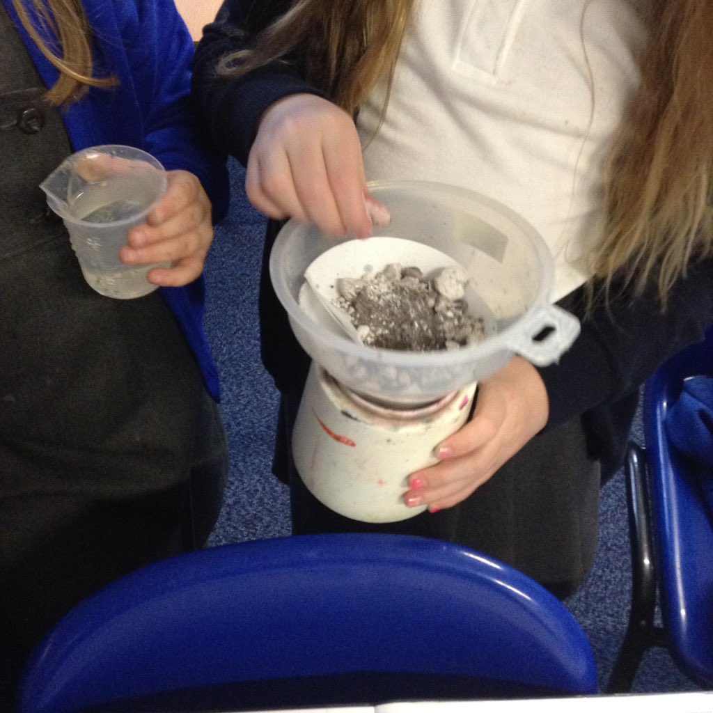 latimerprimary's tweet image. Year 3 Class PK have been investigating soil permeability in science. #classPK #Latimerscience