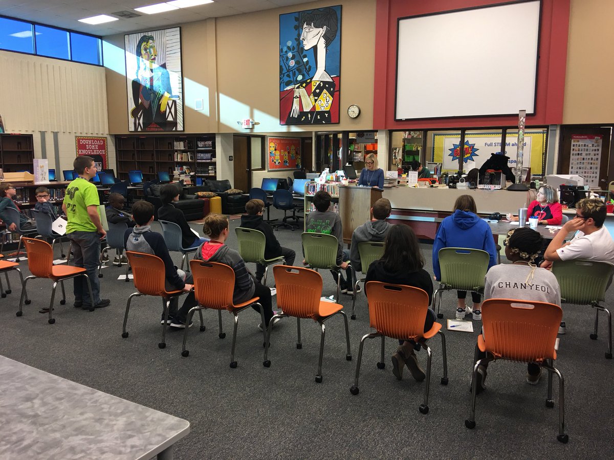 PioneerTrailMS's tweet photo. Geography Bee!  Intense intelligence in action! https://t.co/tgCZcKulO8