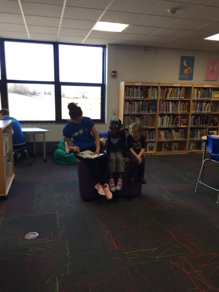 Forming friendships and sharing our love of reading #AVIDfam