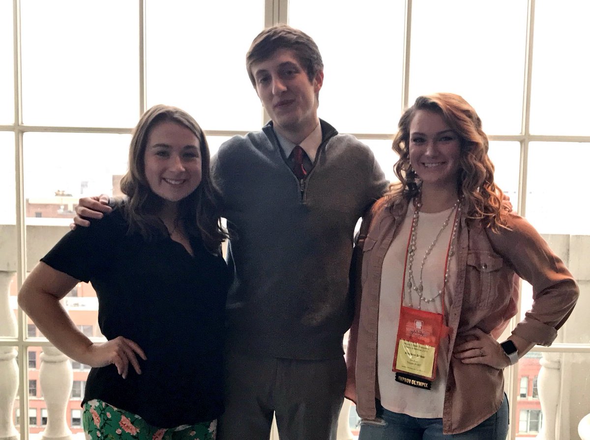 DHSTheatreDept's tweet photo. Our Dynamic Trio just killed their scholarship auditions!!! 👊🎭🎬Can’t wait to see the results of their hard work and talents! 👩🏼‍🏫😍 #MSTAloha #DHSTheatre #CantBelieveTheyAreSeniors #ITSOfficers #Proud https://t.co/NLM9h4nkRX