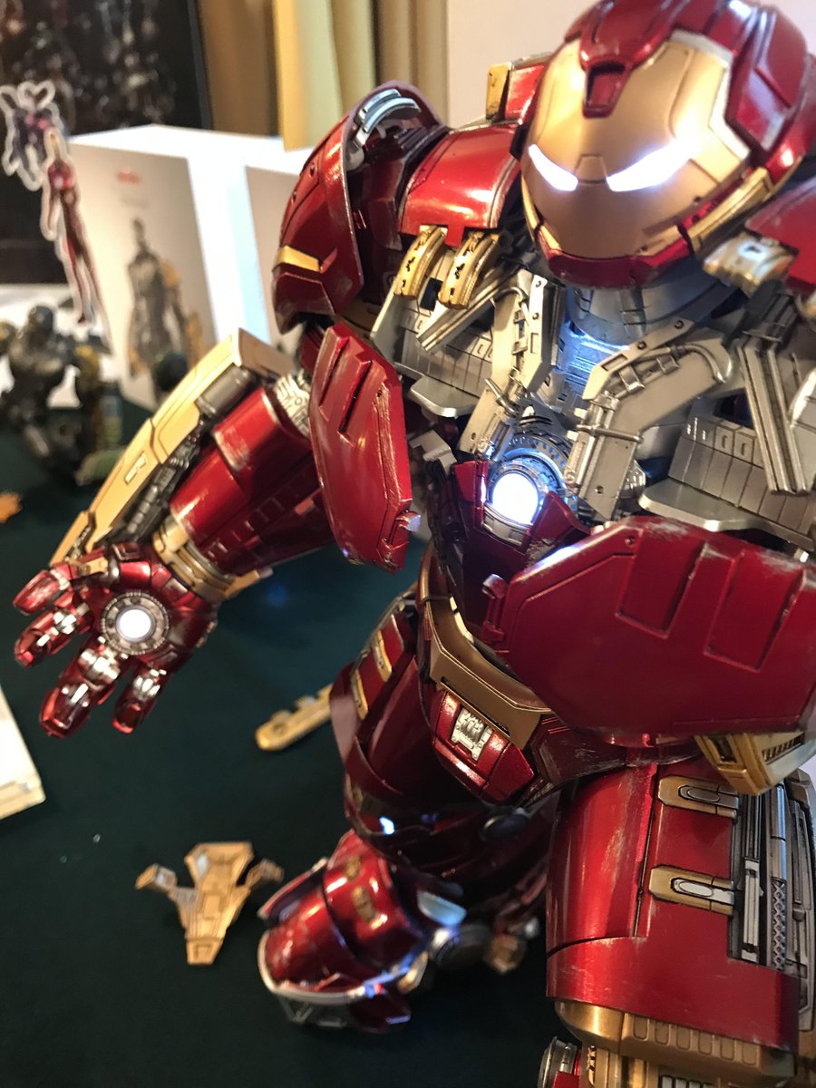 Catching side eye from the Hulkbuster inside the Comicave booth at Hong Kong Toy Fair. PRE-ORDER NOW on Amazon: fal.cn/qHU0
#HongKongToyFair #ToyFair #HKTDC #Comicave