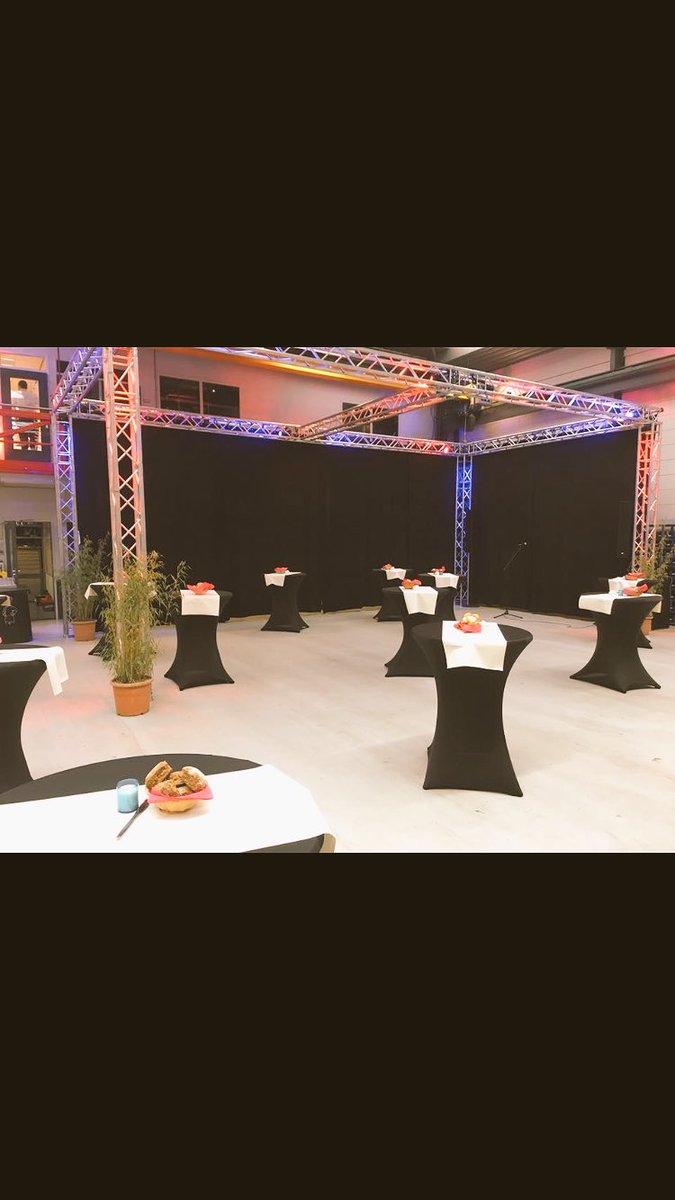 ElzingaCatering's tweet photo. Gisteren een party voor 250 personen mogen verzorgen #Catering #Zwolle https://t.co/8TngFxcDE5