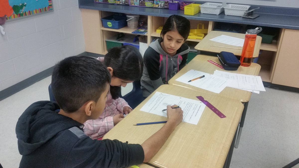 teresa_au's tweet image. 7F Ss applying mean, median, and mode to real world connections #discussingthesowhatofnumbers #accountabletalk #inclusivemath