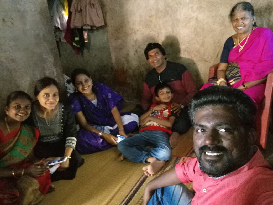 teamdreamsalive's tweet photo. #donate4dignity #HiFi projects covered by leading regional news channel @PTTVOnlineNews and will be telecast tomorrow at 3.30pm. Thanks to volunteers n donors and wish you all happy New Year!! Watch trailer https://t.co/DTKgLaNf2X https://t.co/DtM67oy3jz