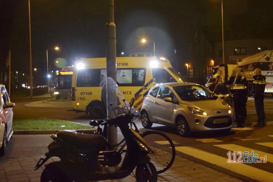 🚨 Fietser aangereden op rotonde Molenstraat 112.press/Q9z9yK #Ede #112Nieuws https://t.co/bV85j0QPw2