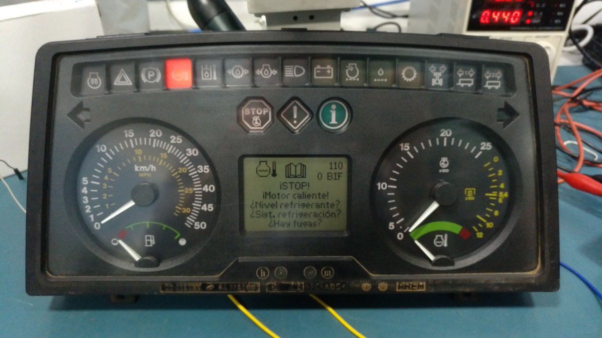LabElectronico's tweet image. Cerramos la semana con Agrícola. Reparación de Cuadro de Instrumentos de John Deere con fallo de encendido exporádico #reparacionesLe #Letractor #johndeere