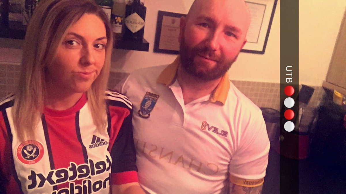 workwithgroup's tweet photo. Loyalties divides in the Work with Gas home tonight. Who will come out on top? Either way we hope it's a great match and good look to both teams 👷🏼⚽️👷🏼‍♀️ #goodwithgas #workwithgas #twitterblades #swfc #SheffieldDerby #sheffieldissuper #Sheffield #football https://t.co/EMWMroPGZZ