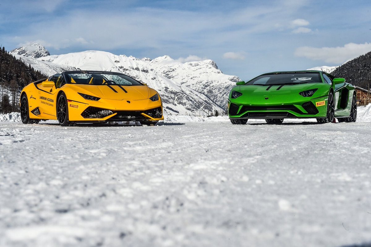 ламборгини зимой. спорткар зимой. Lamborghini aventador lp700 красный. ламборгини зимой в горах. ламборджини авентадор в снегу.