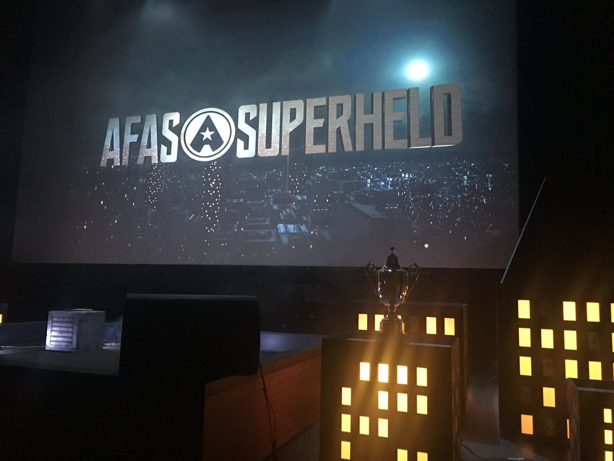 GerbenEversdijk's tweet photo. Wie wordt de AFAS Superheld van 2018??? SPANNING!!!! https://t.co/Z9pA8FSkHR