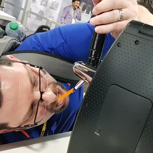 hopiibeer's tweet photo. One of our visitors at CES really wanted to drink our HOPii beer. #CES2018 #sks #SmartKitchen17 #hax #kickstarter #craftbeer https://t.co/sBqaylEC2h