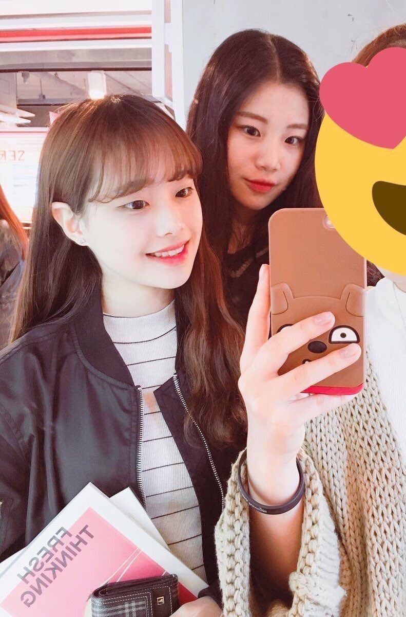 chuu pics ♥︎ H I A T U S tweet media