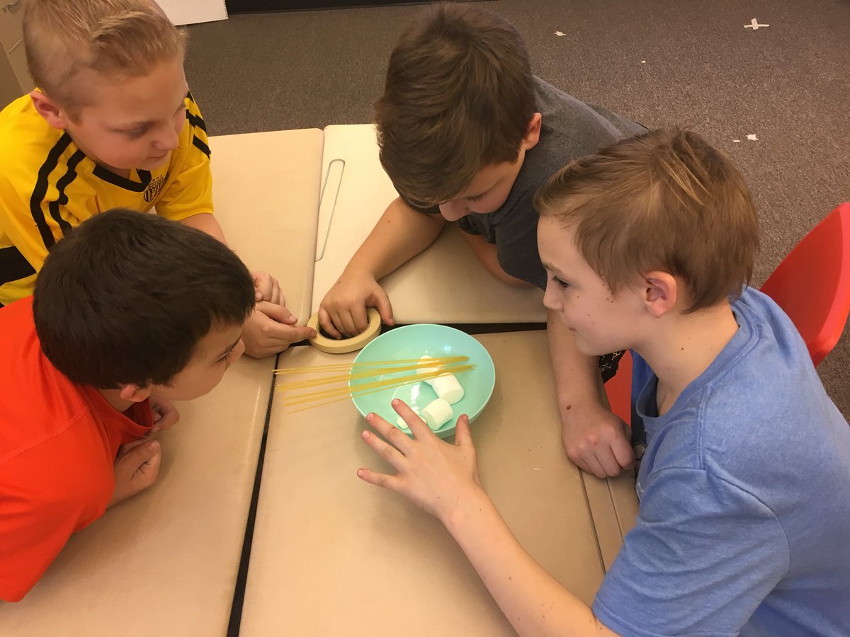 MountMarkhamCSD's tweet photo. STEAM activities today at @MountMarkhamCSD MS! Students engaged in problem solving, design, engineering, teamwork and much more! Great work! #MMMS #MMSTEAM #MMPride https://t.co/feIimmdUFd