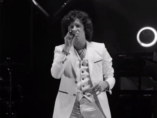 MDSaltillo's tweet photo. #VIDEO Cantautor Enrique Bunbury estrena nuevo video del tema "Cuna de Caín" https://t.co/QriAc7LZoF https://t.co/D1y1aGAjFT