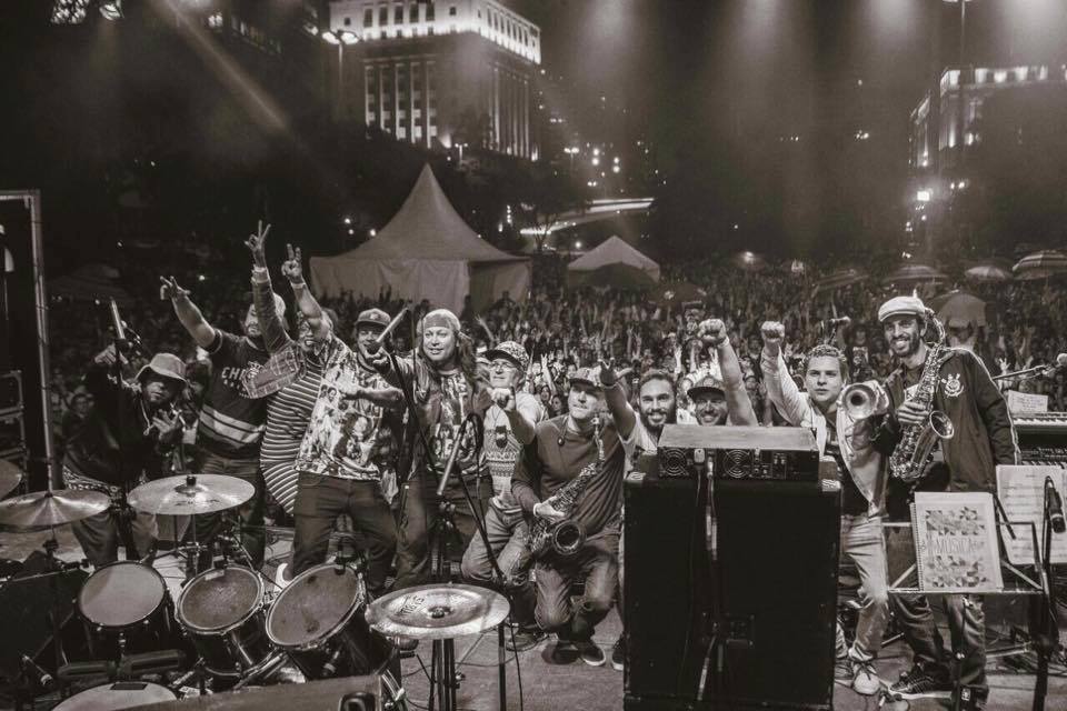 A Coligação ZEM se une mais uma vez à Vibração Sol, participação no show-celebração lá na Rua Chopp. Se liga: goo.gl/mnQU7k #reggae #music #show