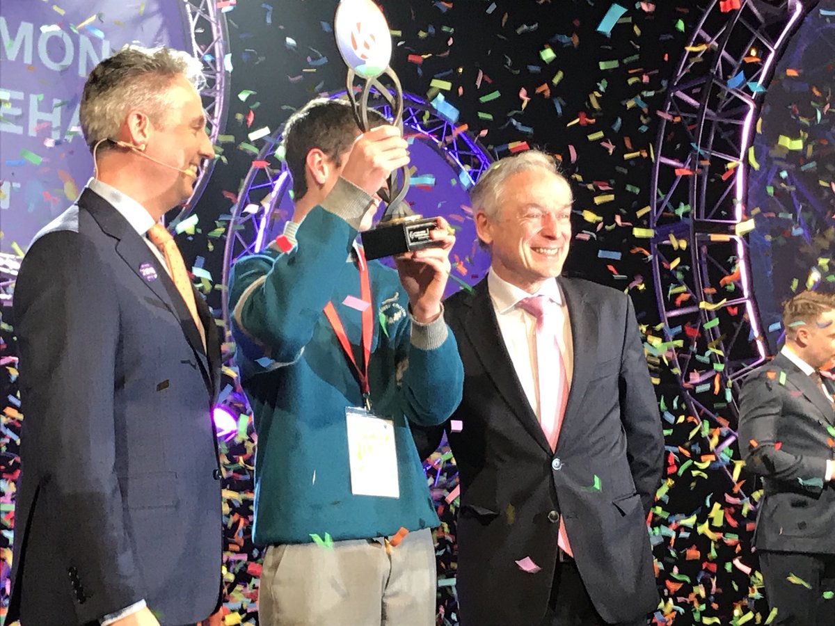 StripeYSTE's tweet photo. The winner of the 54th BT Young Scientist &amp; Technology Exhibition is SIMON MEEHAN TY Student from Colaiste Choilm in Cork for his project entitled “Investigation into the Antimicrobial effects of both aerial &amp; root parts of selected plants against Staphylococcus aureus” https://t.co/NuhWZdnoAo