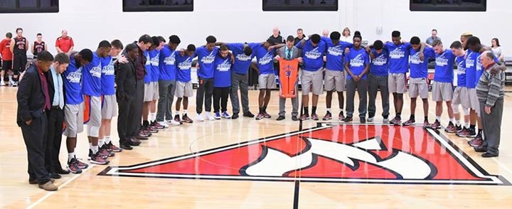 KJKellerman's tweet photo. Opportunity34 gives $40k gift to MATC Foundation.  Cool that 1st gift goes to last place @wkellerman34 played bball https://t.co/orCjzo1dzp