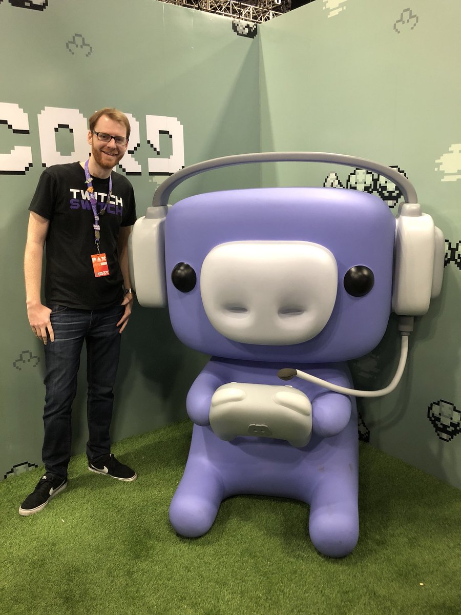Was at the #Discord booth at #PAXSouth! Check it!

#DiscordWumpus #Twitch #TwitchSwitch