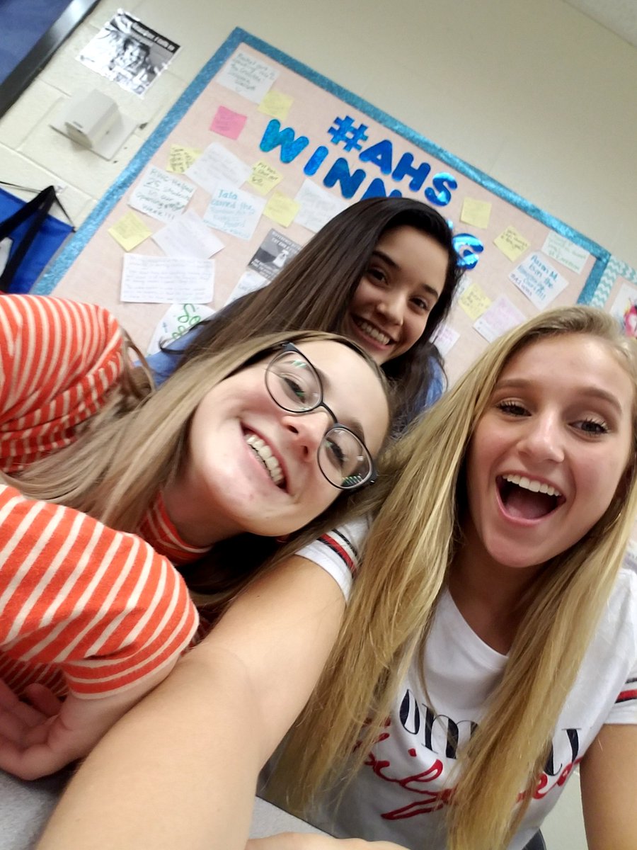 Raider Nation...Have you considered taking Advanced Composition and working in the Raider Writing Center next year? See Mrs. Pace in Room 211 for an application. Look at the fun we have...and this is just from today!  <a href="/ATLWriting/">RaiderWritingCenter</a> #WeAreAtlee