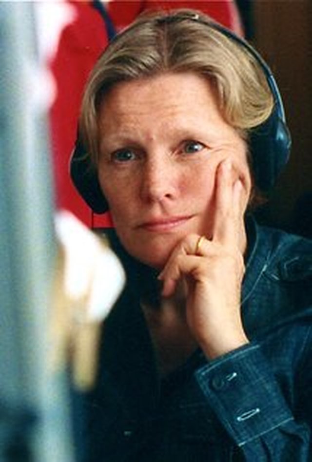    Wishing a very happy birthday to director Mary Harron! 