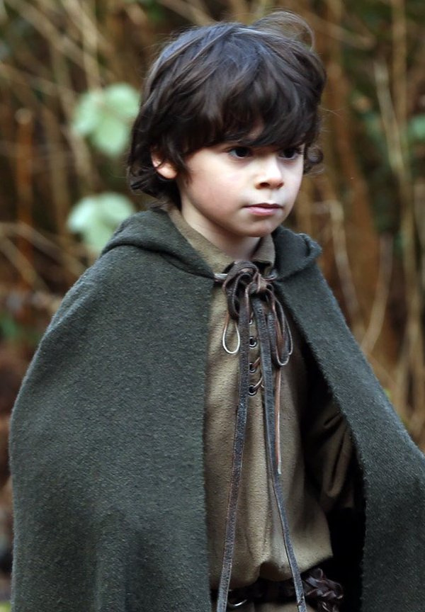 OuatArgRol's tweet photo. 「SE  BUSCAN」

↳ ROBIN HOOD — ROLAND —  ZELENA — ROBIN 
» Rol medio/extenso
» Buena ortografía
» Actividad

↳ Muchos personajes de #OnceUponATime libres.
↳ Más información, DM.
↳ ¿RT? https://t.co/3F0CAz4MTy