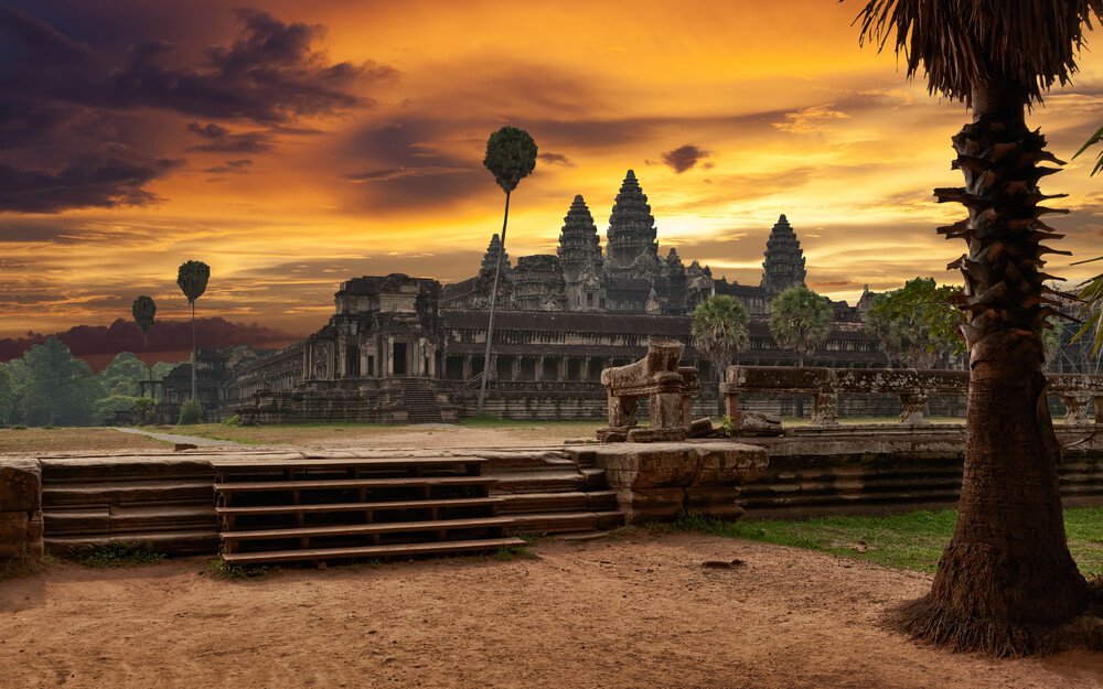 MLMInsurance's tweet image. Unforgettable Bucket List Trips That Won’t Break the Bank: bit.ly/2AH7rm1