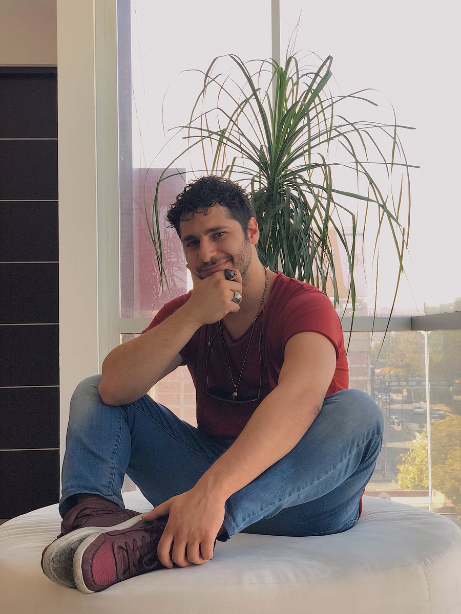 DebRyanShow's tweet photo. Yo nada más estoy esperándote... https://t.co/CVw7YR6Im5