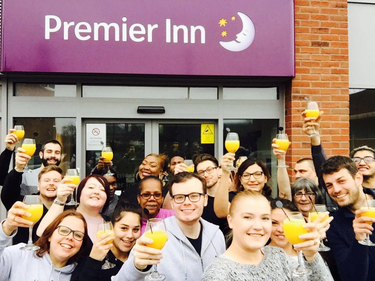 Hello Premier Inn 👋🏼 from the team at London Southgate! Site set up done, ready to roll with training next week! 😁 Cheers 🥂 <a href="/brunner79/">Alexandra Brunner</a> <a href="/Marco_Depadepa/">Marco De Pasquale</a> <a href="/clairejd108/">Claire Dillon</a> <a href="/SDEBDD/">simon ewins</a> <a href="/Fazz616/">Faz Mahmood</a> <a href="/PIhubOpenings/">PI&R New Openings</a> <a href="/dohamanx/">Niall Hyslop</a>